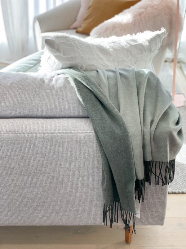 V107-LMH6876-lm_home_cashmere_mix_throw_-_eucalyptus_gum_cs_5_-02.jpg